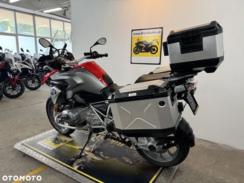 BMW R - 6