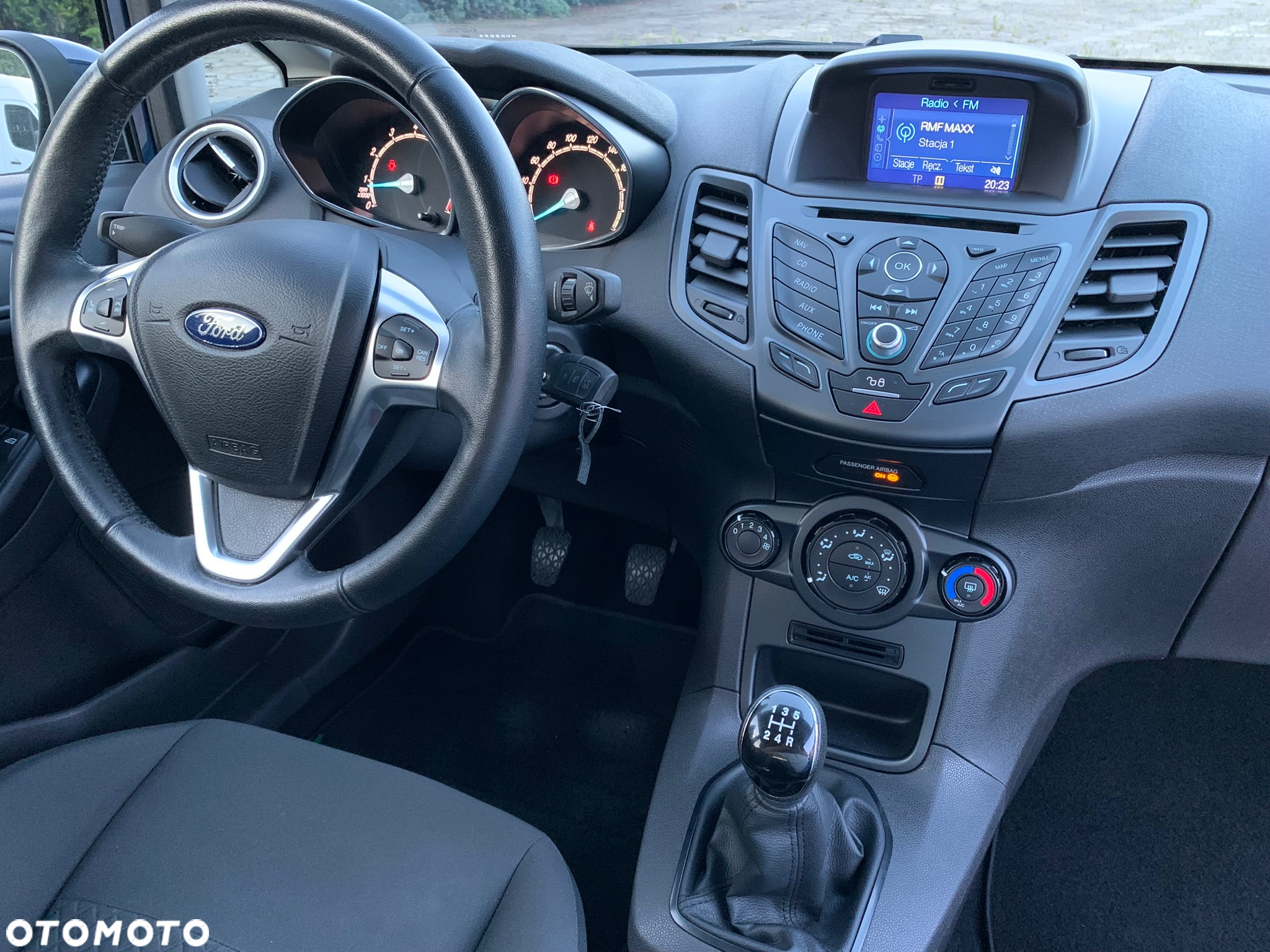 Ford Fiesta 1.25 Silver X Plus - 32