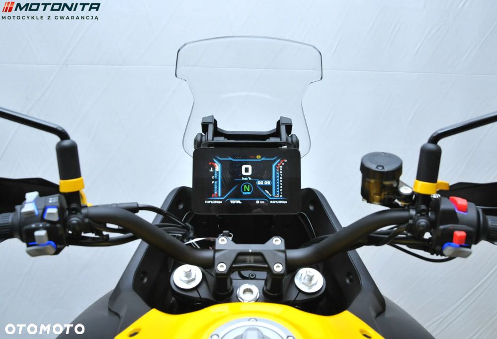 QJMOTOR SVT 650X - 11