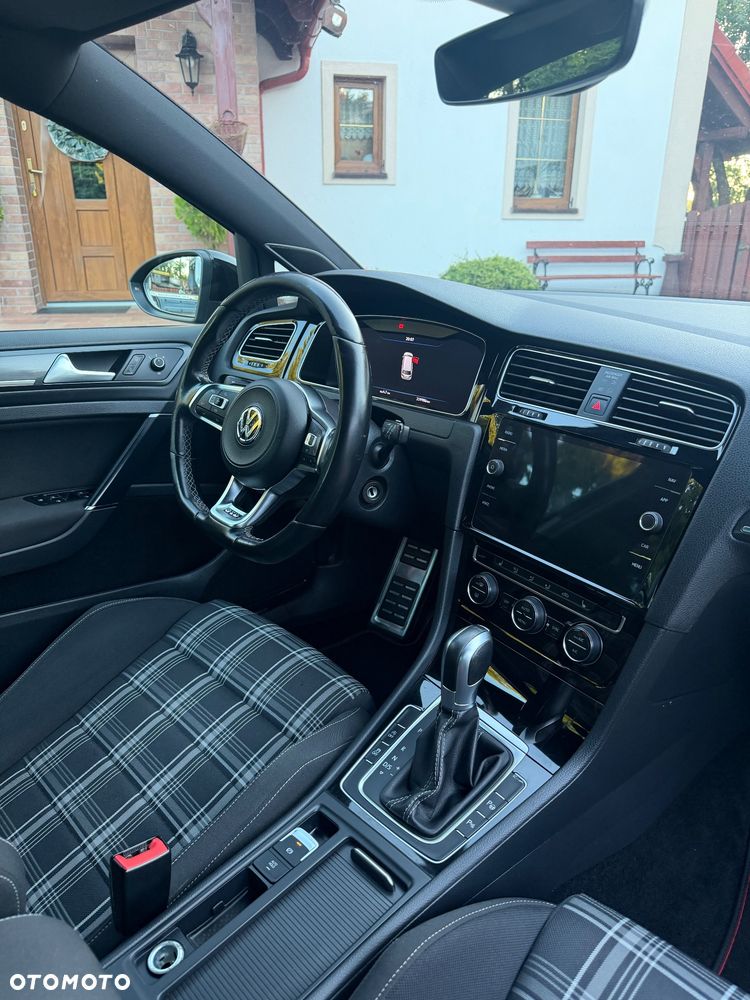 Volkswagen Golf 2.0 TDI BMT GTD DSG - 31