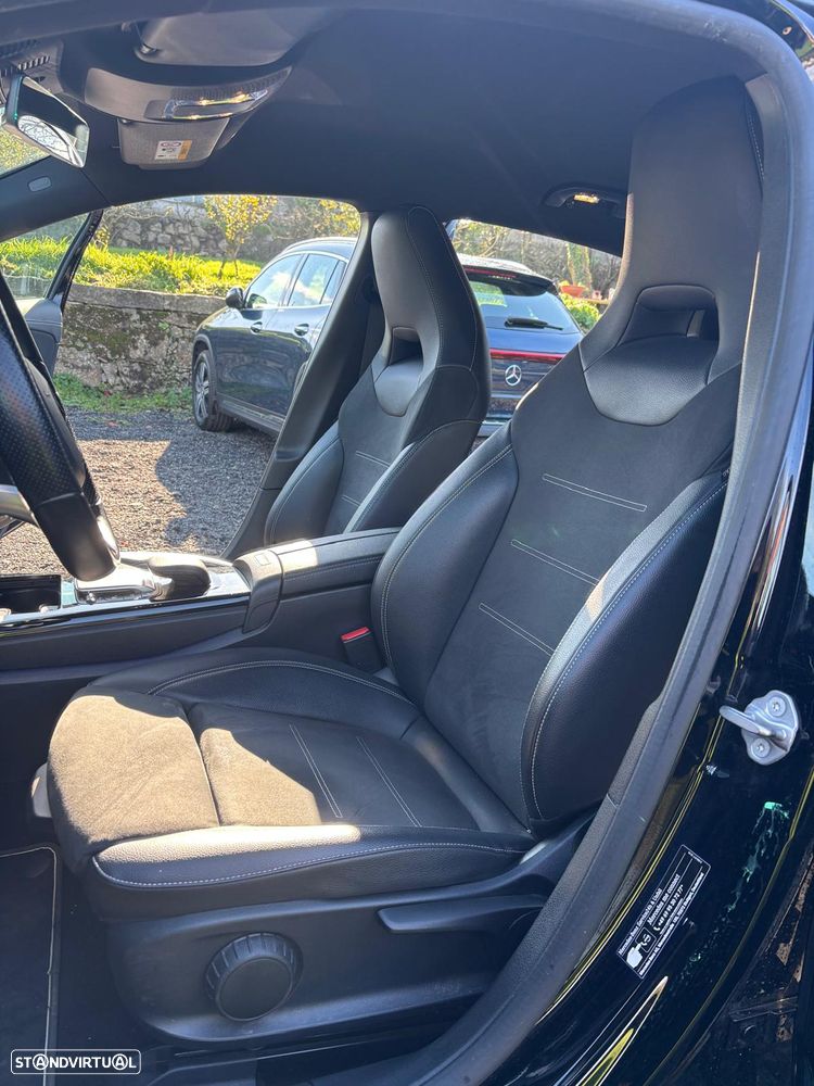 Mercedes-Benz A 250 e AMG Line - 1