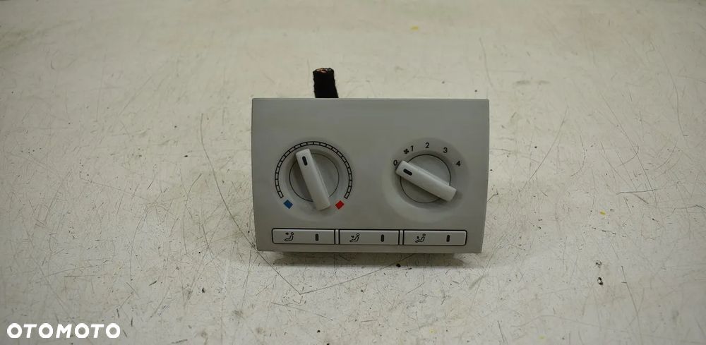 PANEL NAWIEWU TYŁ TYLNY - VW T5 CARAVELLE 07R 7H5919158 - 1