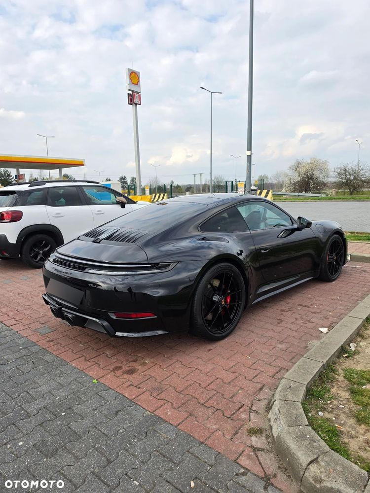 Porsche 911 Carrera T-Hybrid GTS - 9
