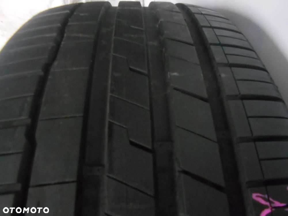 OPONA POJEDYNKA 265/40R21 HANKOOK VENTUS S1 EVO 3 SUV DOT 3724 7.2MM - 2