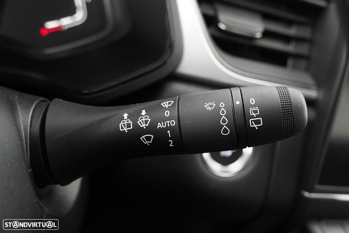 Renault Captur 1.0 TCe Techno Bi-Fuel - 28