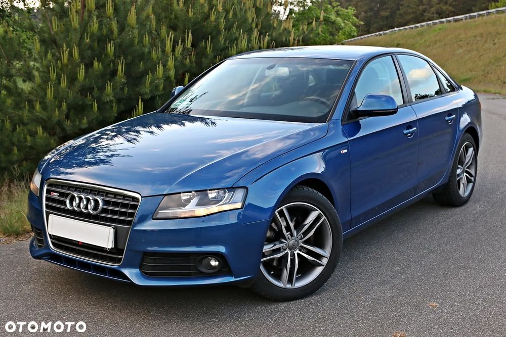 Audi A4 Limousine - 14