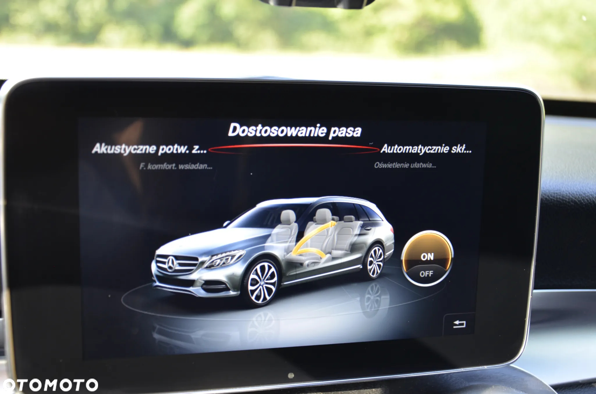 Mercedes-Benz Klasa C 300 9G-TRONIC - 20