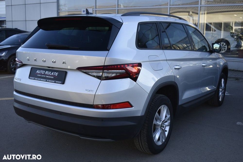 Skoda Kodiaq 2.0 TDI 4X4 DSG Sportline - 8