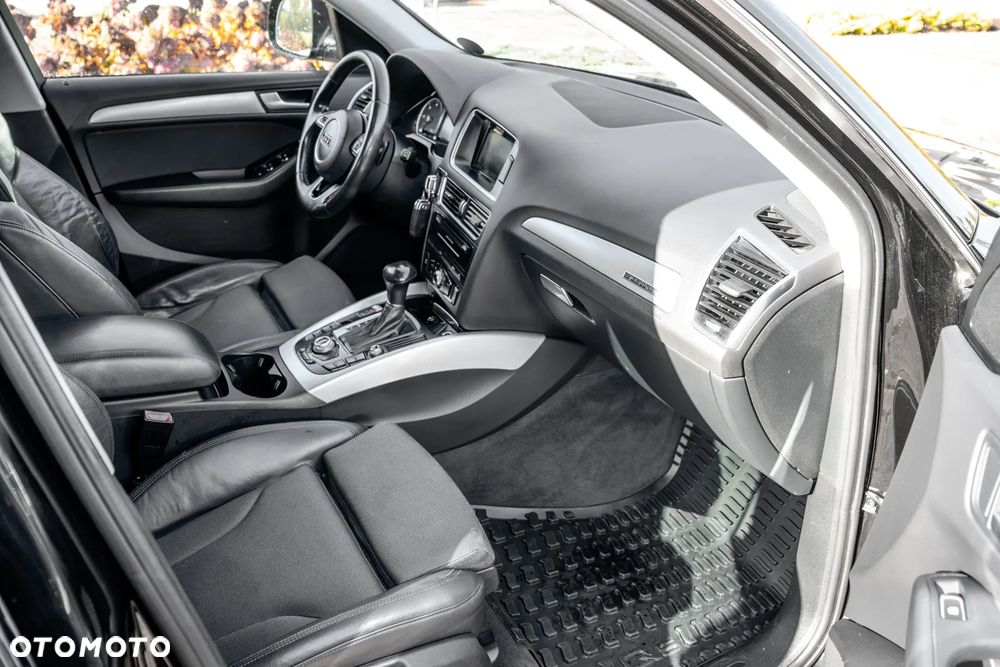 Audi Q5 2.0 TDI Quattro (clean diesel) S tronic - 36