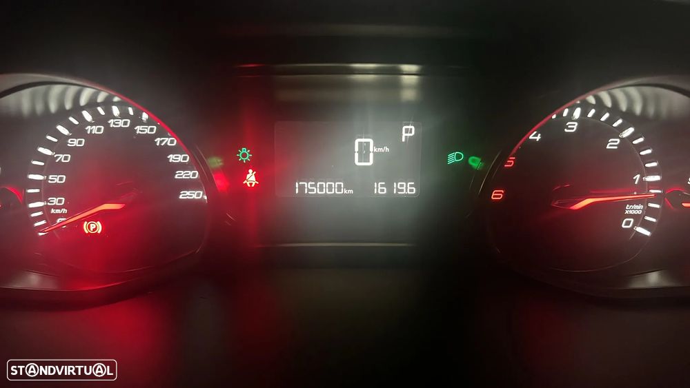 Peugeot 308 BlueHDi FAP 150 EAT6 Stop&Start GT-Line Edition - 7