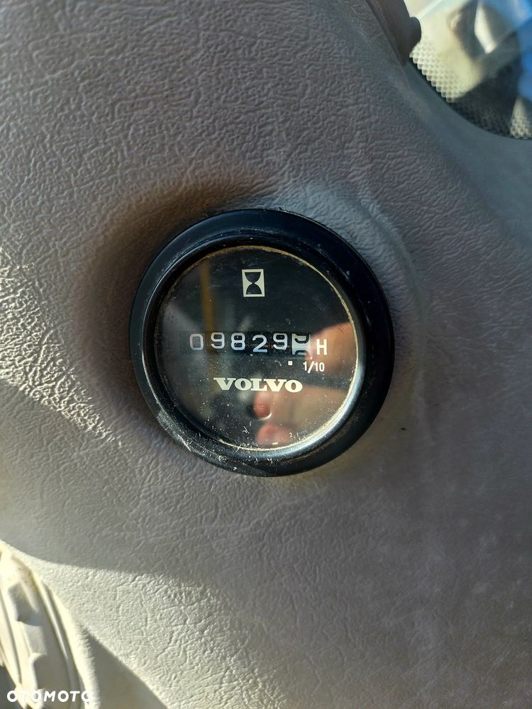 Volvo EW140C - 2