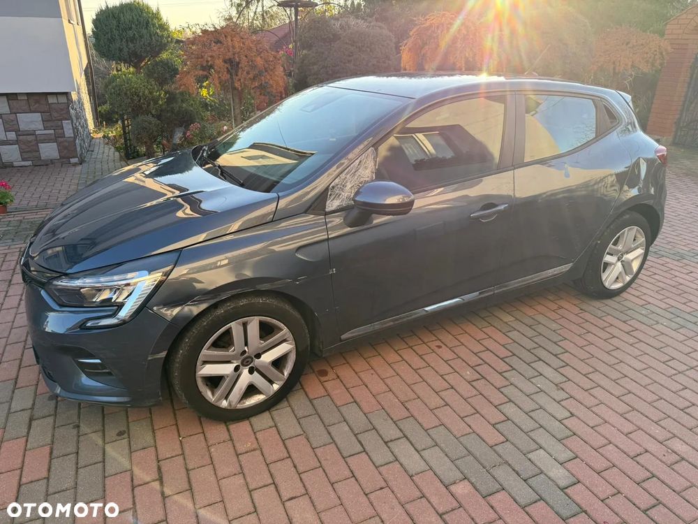 Renault Clio TCe 100 INTENS - 13