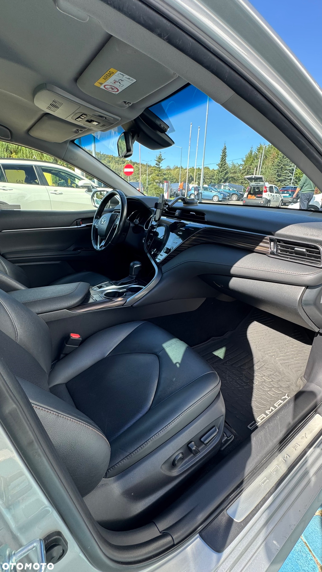 Toyota Camry 2.5 Hybrid Executive CVT - 9