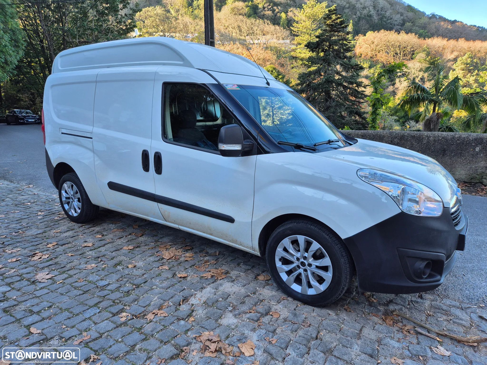 Fiat Doblo / Combo 1,6 cdti 120cv XL L1H2 - 1