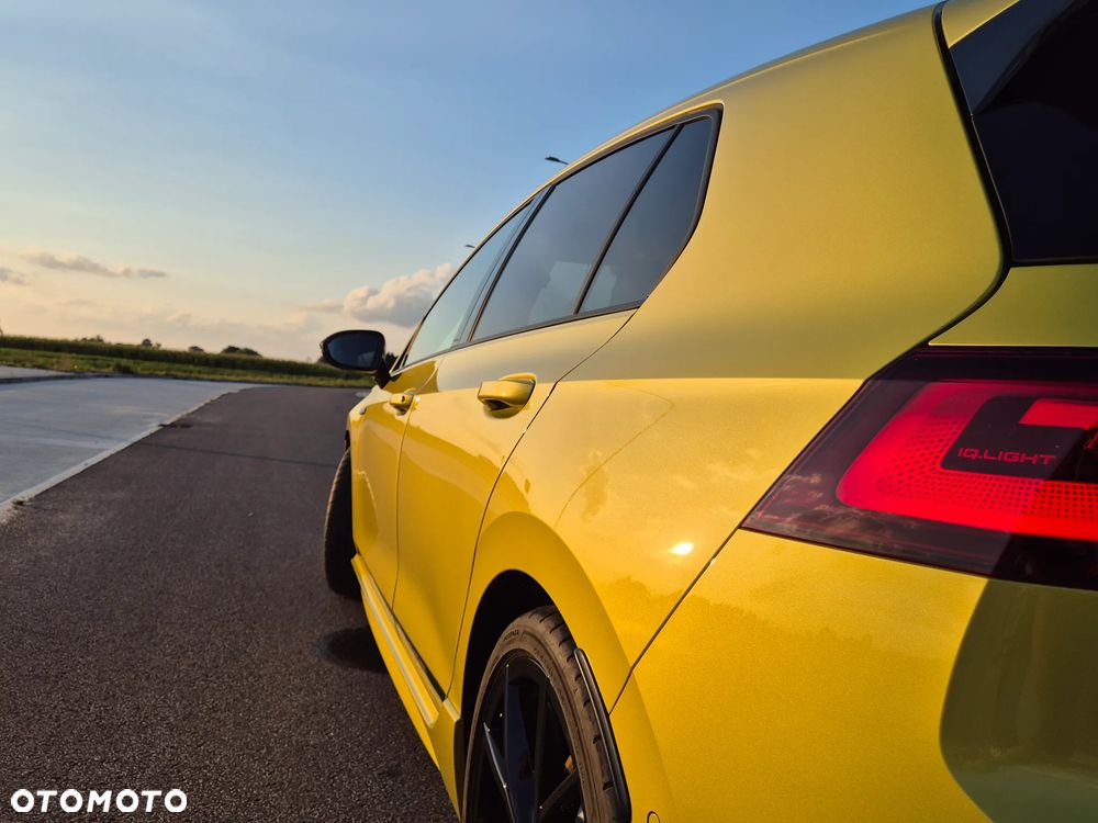 Volkswagen Golf 2.0 TSI OPF 4Motion DSG R Performance - 21