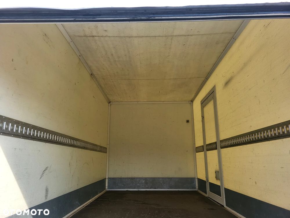 Volkswagen Crafter - 29