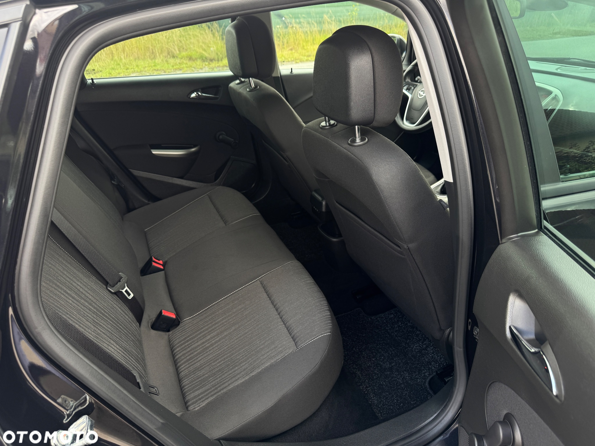 Opel Astra 1.4 Turbo Edition - 12