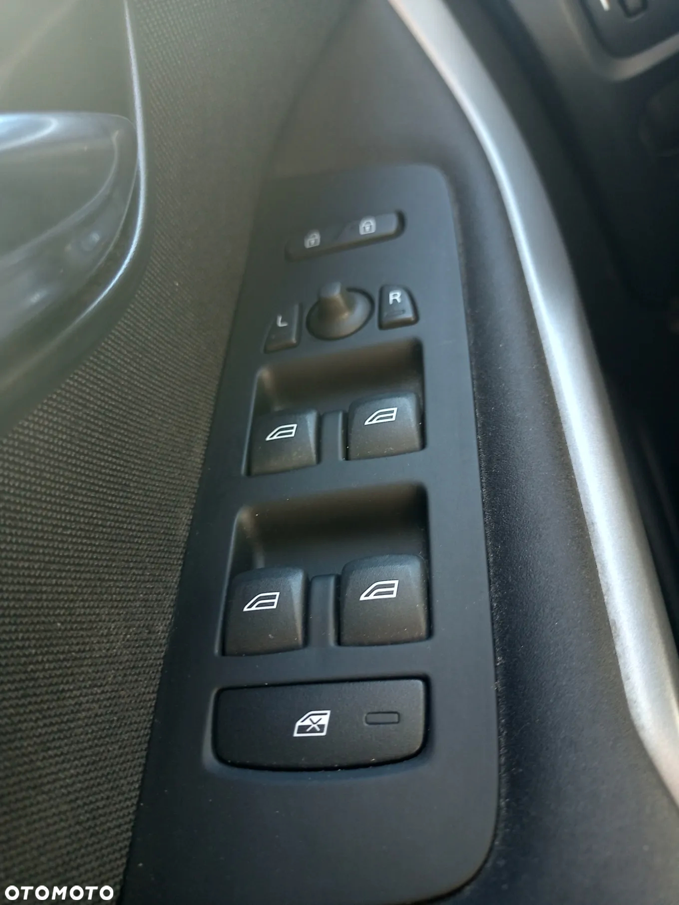 Volvo V40 D2 Momentum - 22