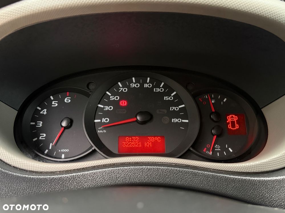 Renault Master - 11