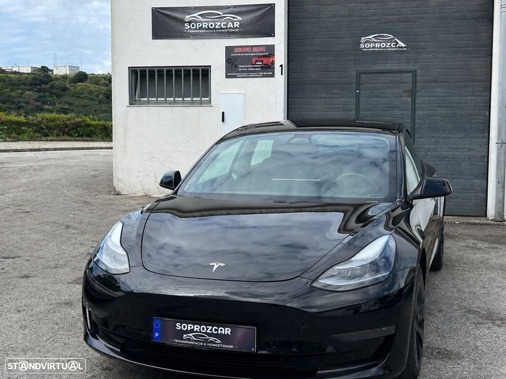 Tesla Model 3 Long-Range Dual Motor AWD - 1
