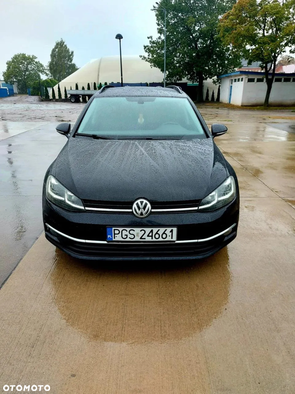 Volkswagen Golf - 5