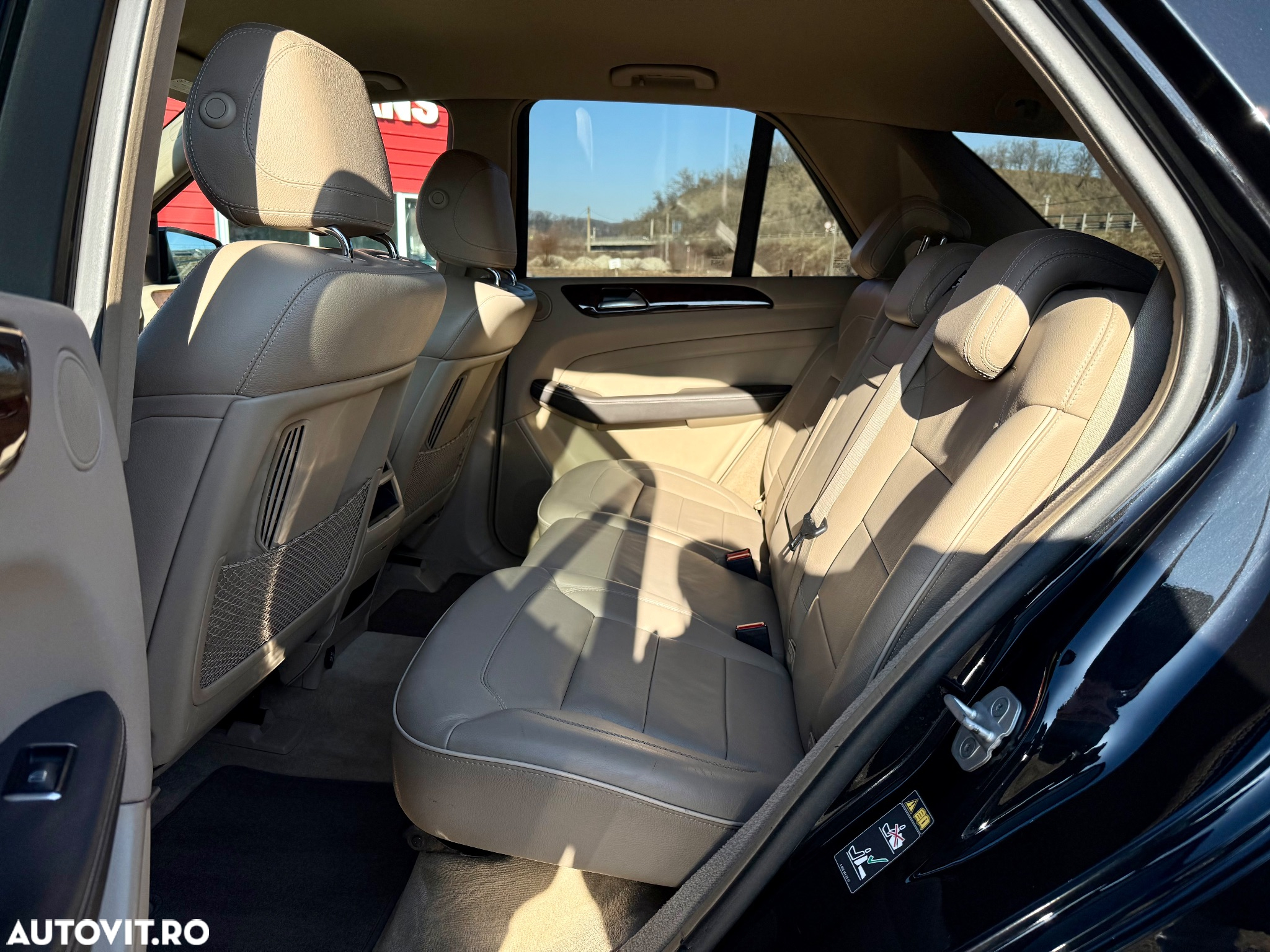 Mercedes-Benz ML 350 BlueTEC 4MATIC 7G-TRONIC - 9