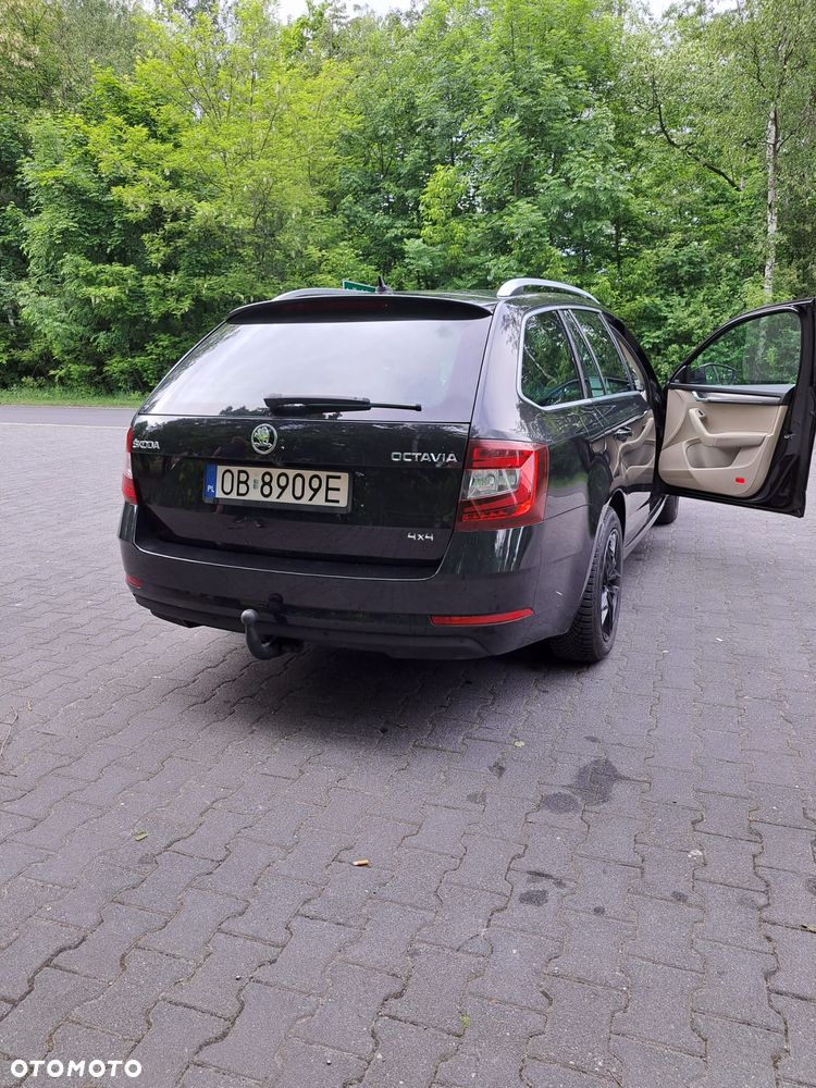 Skoda Octavia 2.0 TDI Style DSG - 8