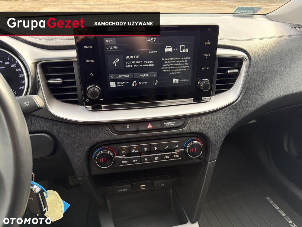 Kia XCeed 1.5 T-GDI M - 23