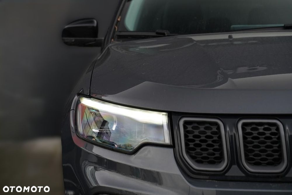 Jeep Compass 1.5 T4 mHEV Summit FWD S&S DCT - 24