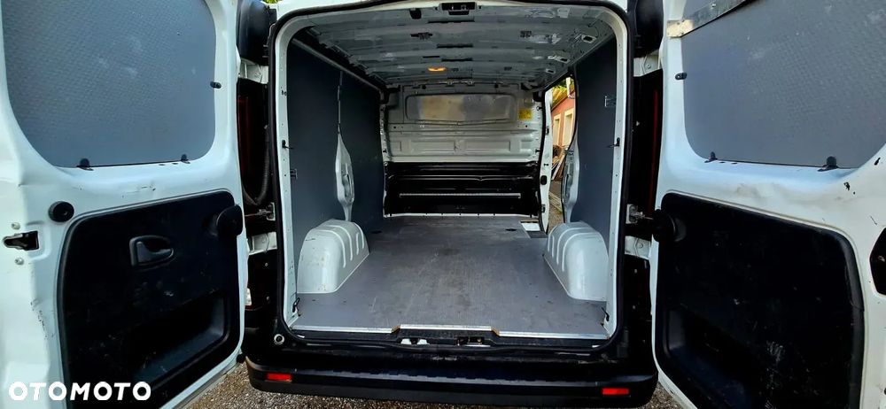 Opel VIVARO - 22