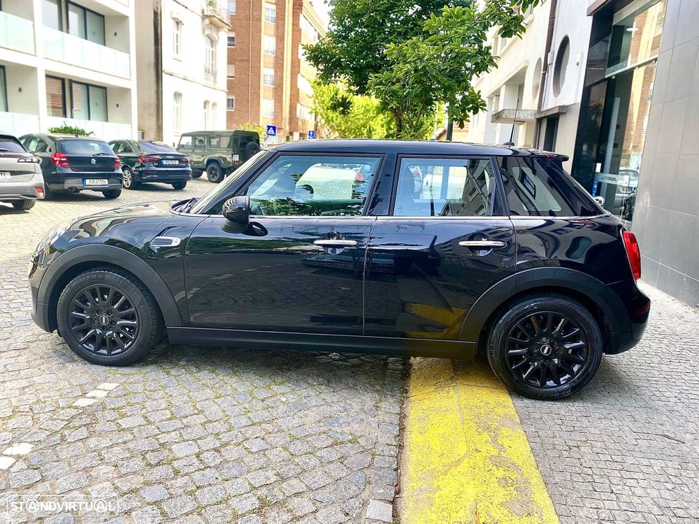 MINI 5 Portas Cooper D - 9