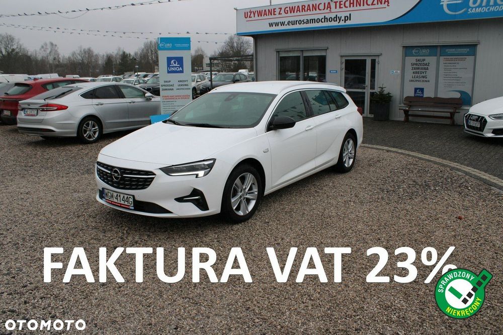 Opel Insignia - 1