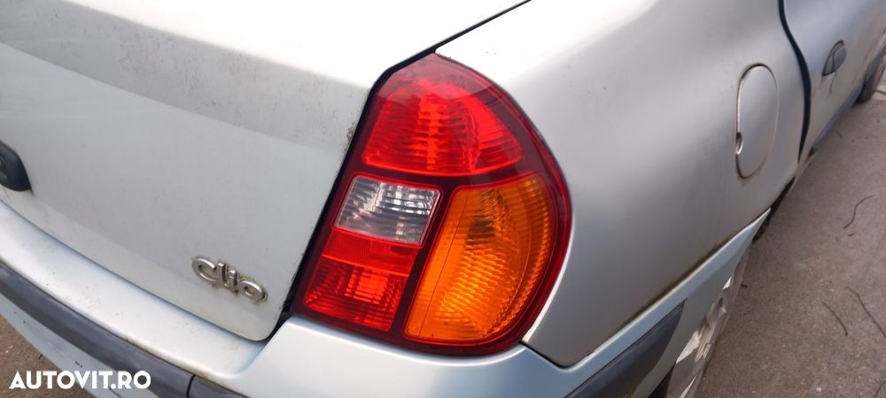 STOP RENAULT CLIO 2 D. - 1