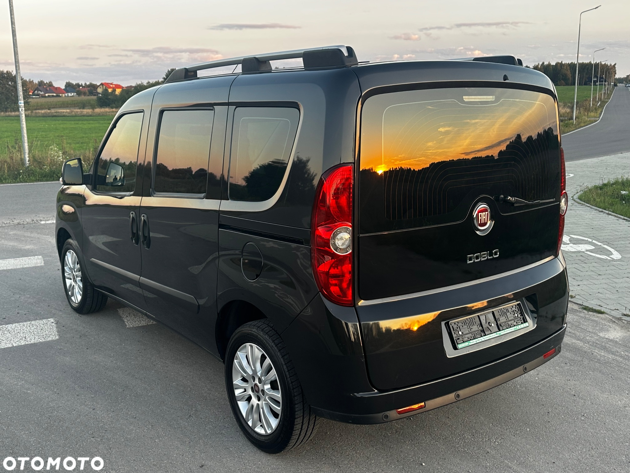 Fiat Doblo 1.4 T-Jet Dynamic - 8