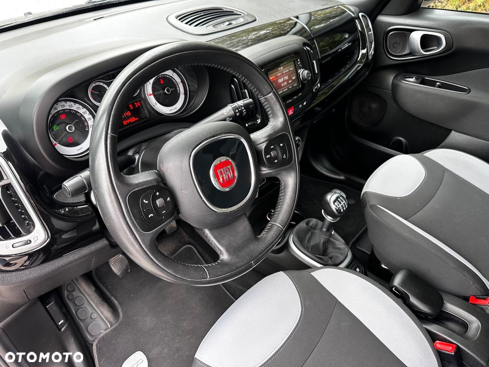 Fiat 500L 1.4 T-Jet 16V Lounge - 18