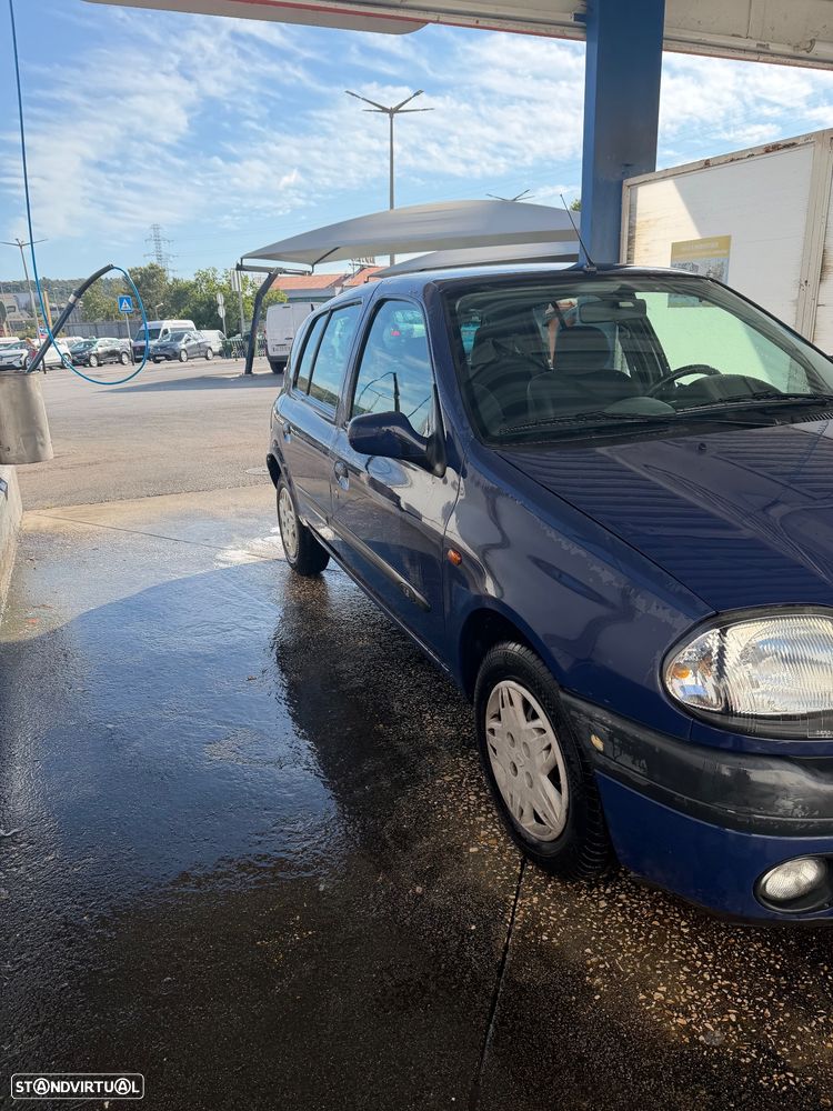 Renault Clio 1.2 RN - 4