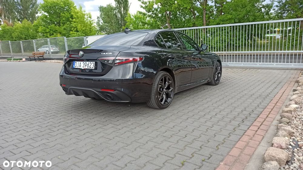 Alfa Romeo Giulia 2.0 Turbo Competizione Q4 - 7