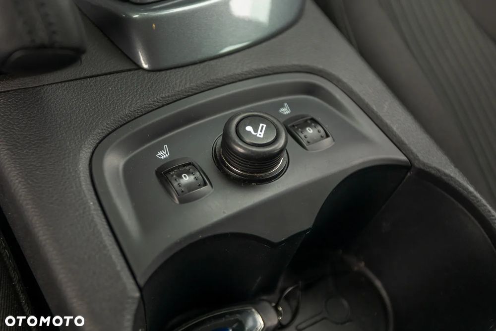 Ford Focus 1.6 EcoBoost Start-Stopp-System Titanium - 23