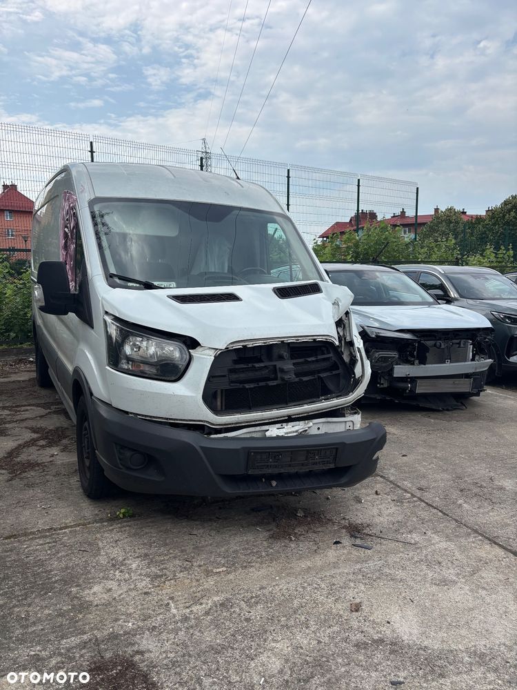 Ford Transit - 11