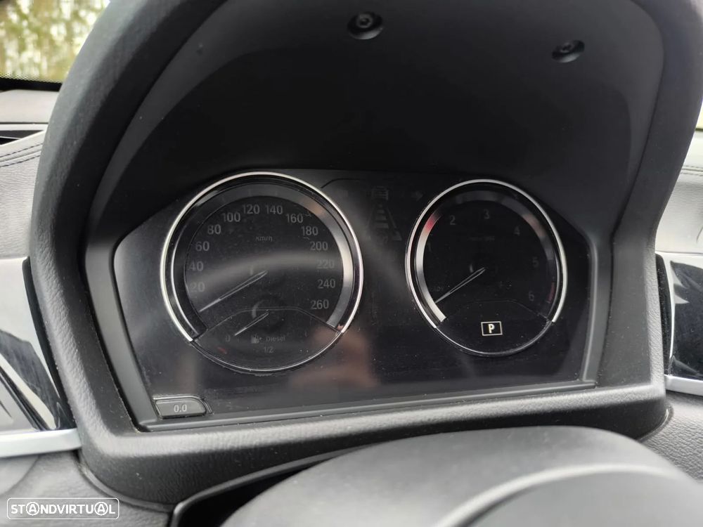 BMW X1 16 d sDrive Auto Pack M - 45