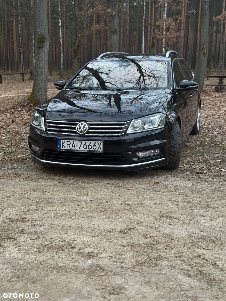 Volkswagen Passat 2.0 TDI DSG BlueMotion Technology Highline - 1
