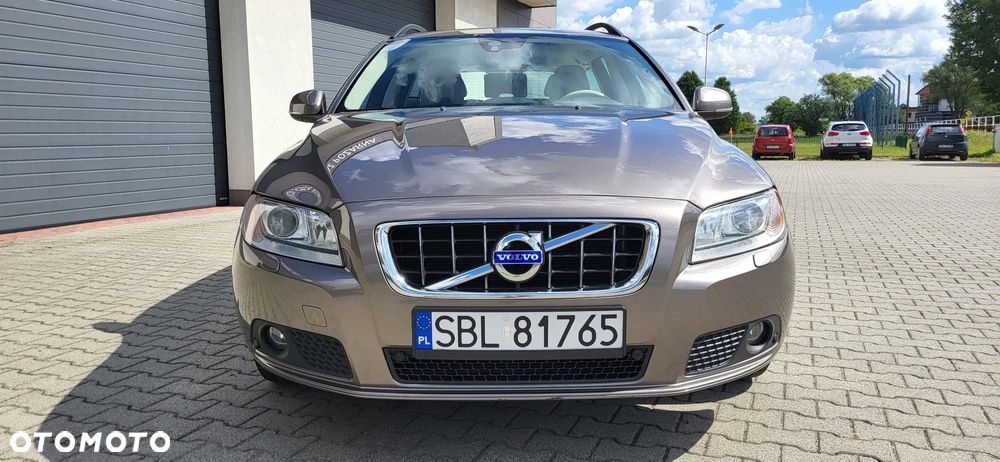 Volvo V70 D5 Geartronic Momentum - 7