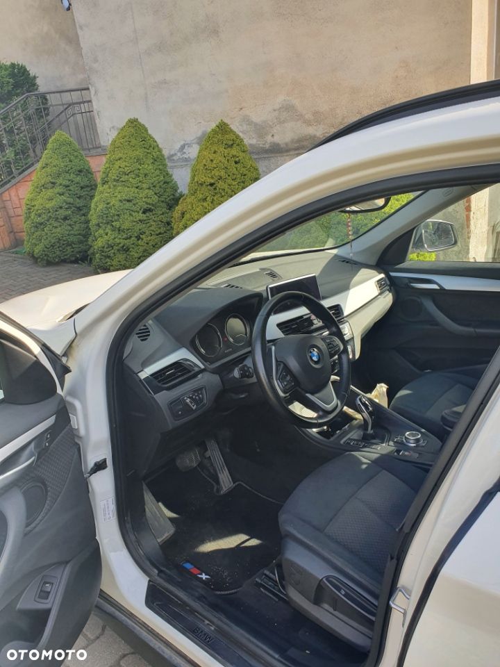 BMW X1 sDrive18i - 7