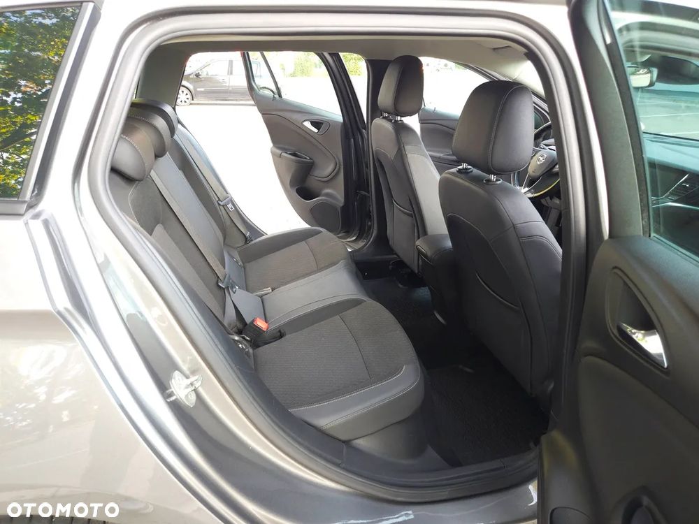 Opel Astra 1.6 CDTI DPF ecoFLEX TourerStart/Stop Exklusiv - 25