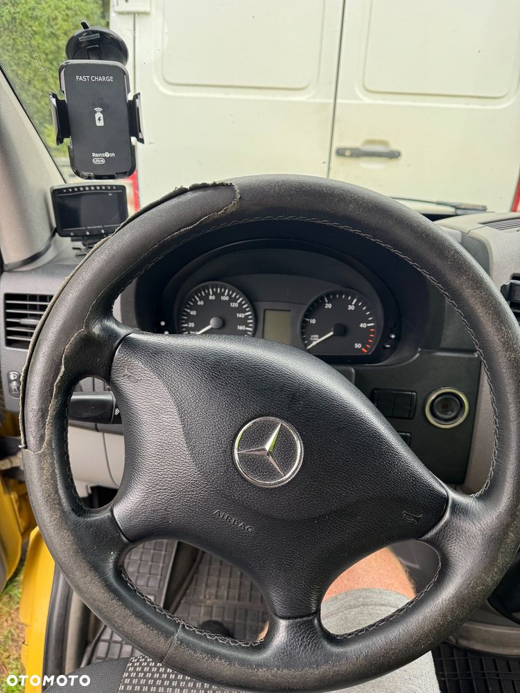 Mercedes-Benz Sprinter - 8