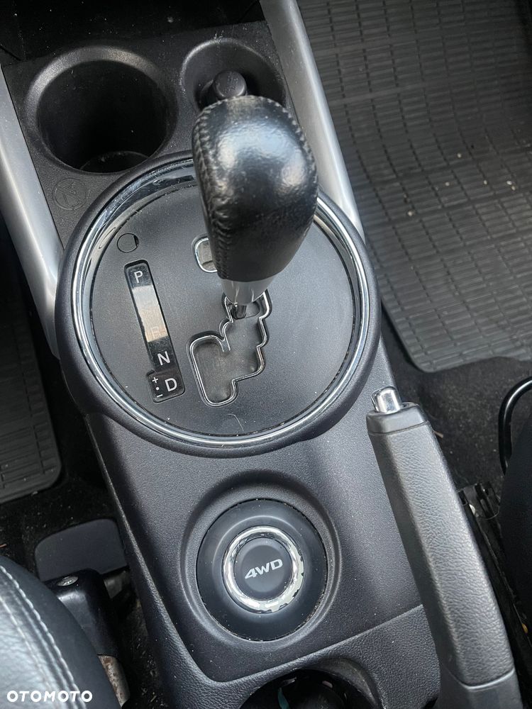 Mitsubishi ASX - 8