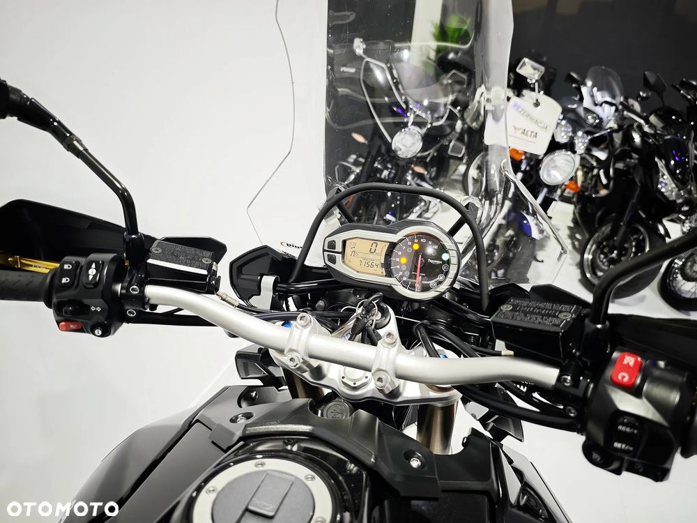 Triumph Tiger - 5