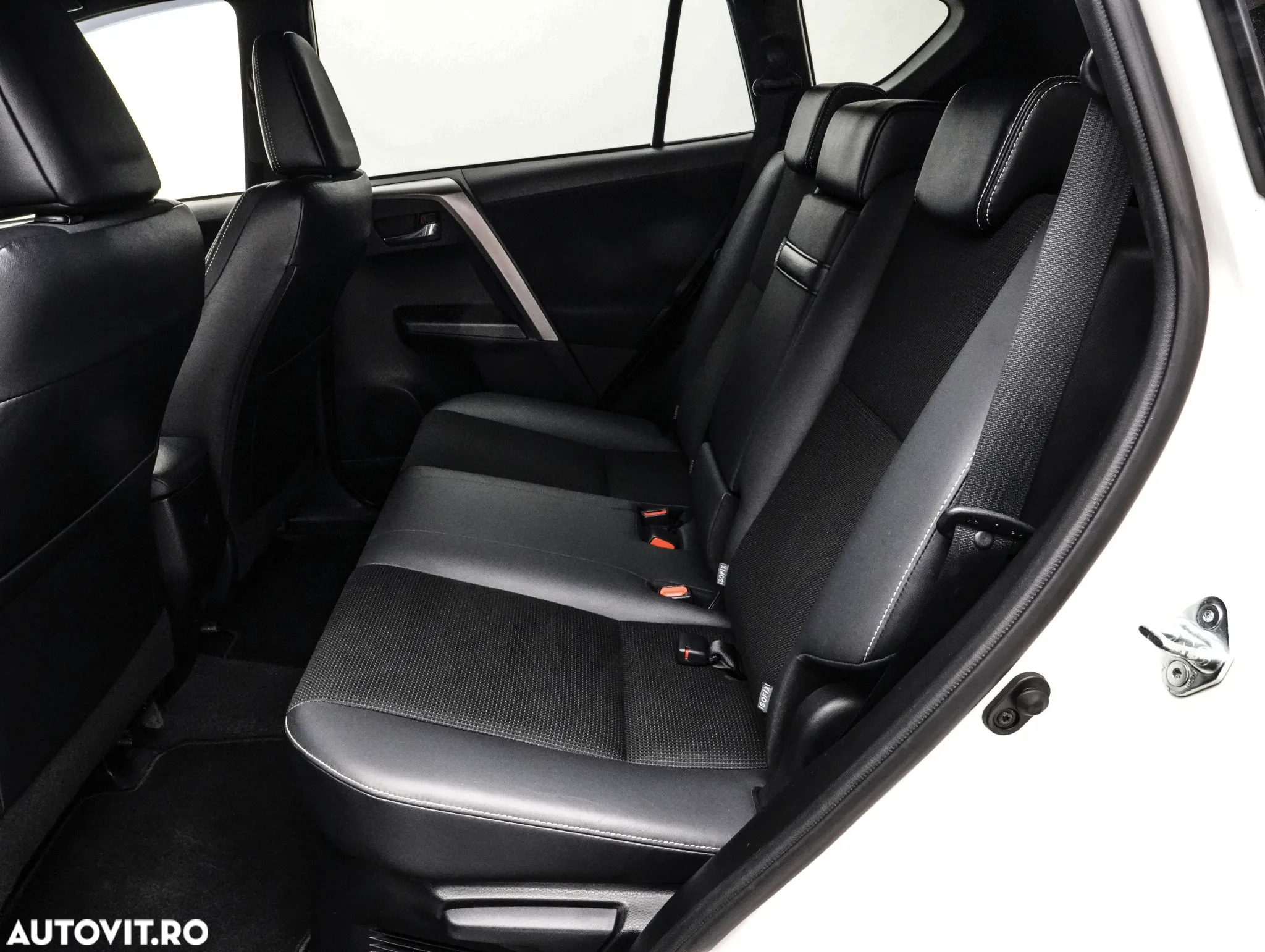 Toyota RAV4 2.5 VVT-i HSD 4x2 Executive - 15