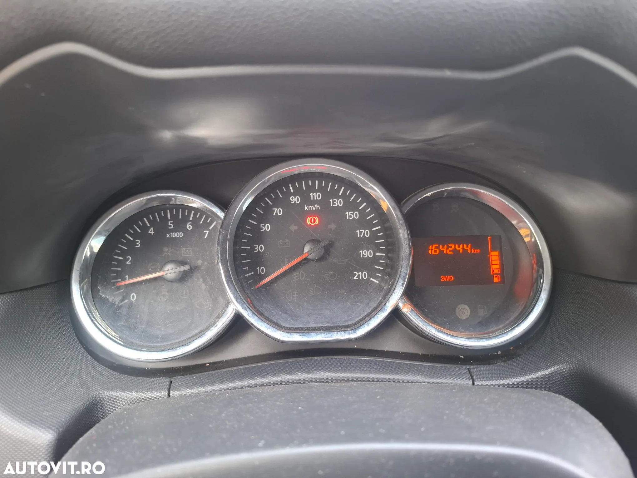 Dacia Duster 1.5 dCi 4x4 Laureate - 11