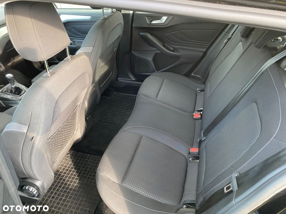 Ford Focus 1.5 EcoBlue Active Business - 17